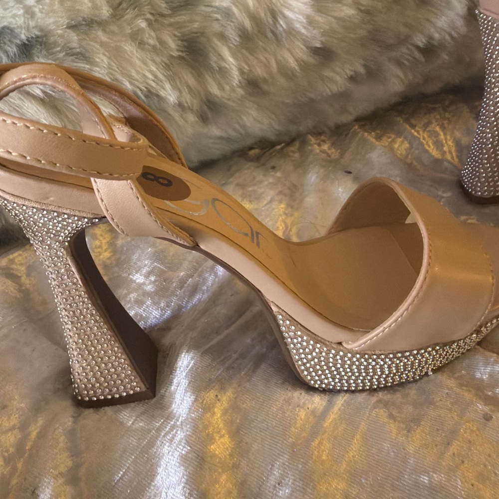 Sugar Tan Platform Heels w/silver accents size 8